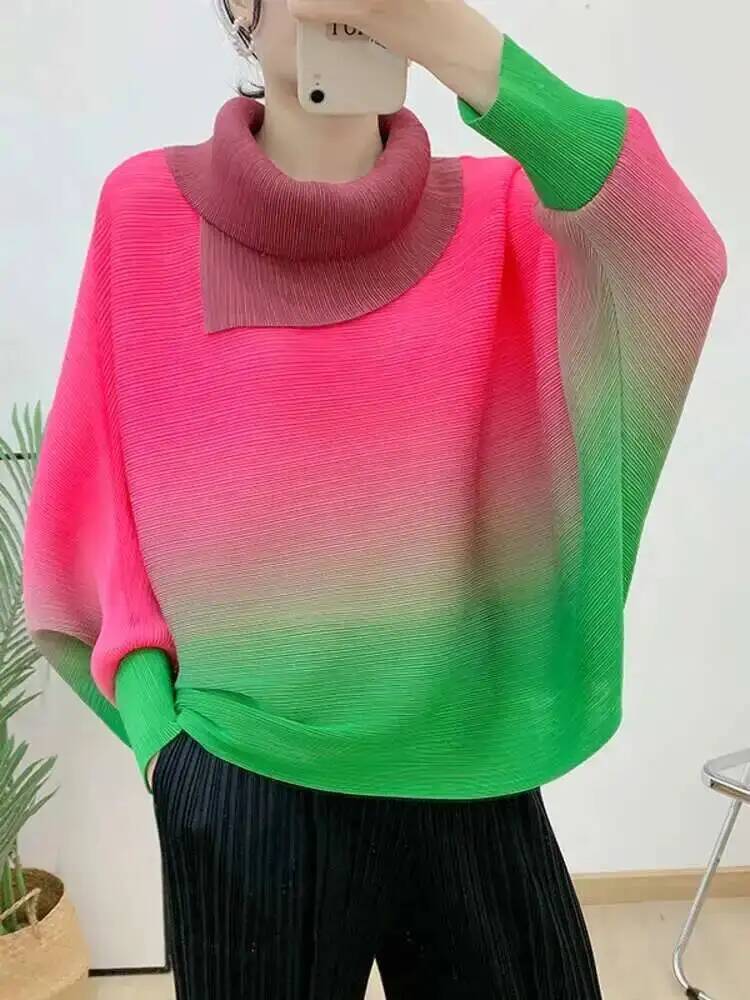 Vintage Fashion Build - T-shirt Berlipat Gradien untuk Wanita Kerah