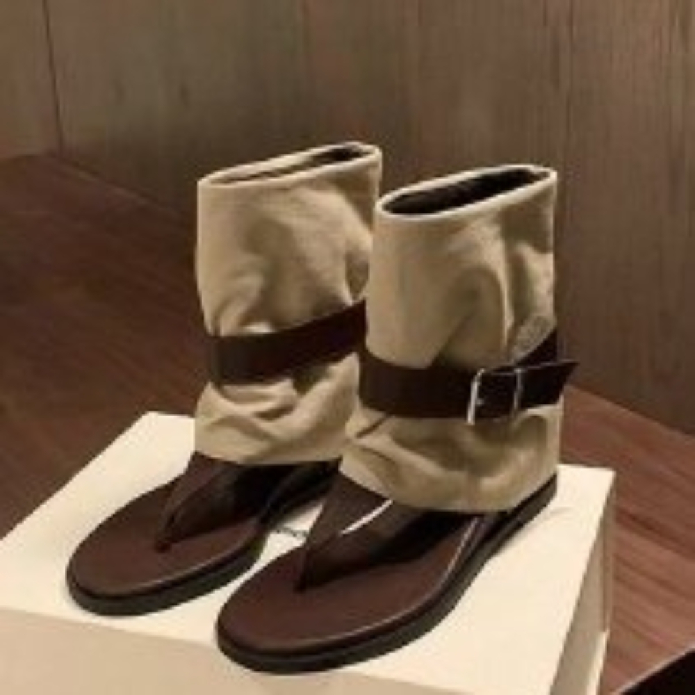 Vintage Fashion Rings - Sandal Vintage Warna-Warni dengan Cincin di