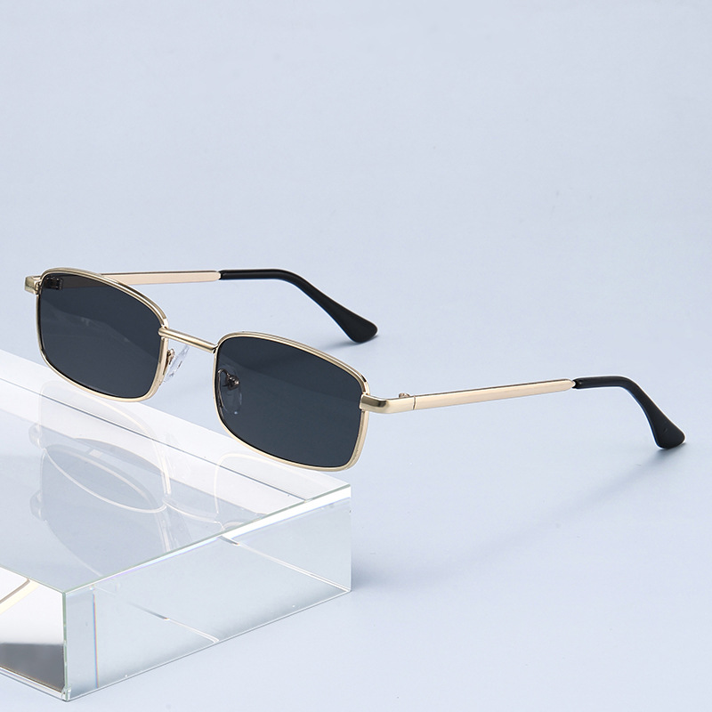 Kacamata Hitam Punk Fashion Wa - Vintage Fashion Glasses ulasan dan harga