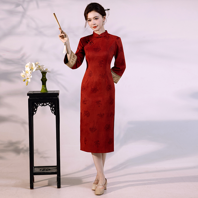 Gaun Qipao Beludru Suede Mewah - Vintage Fashion Gen Z ulasan dan harga
