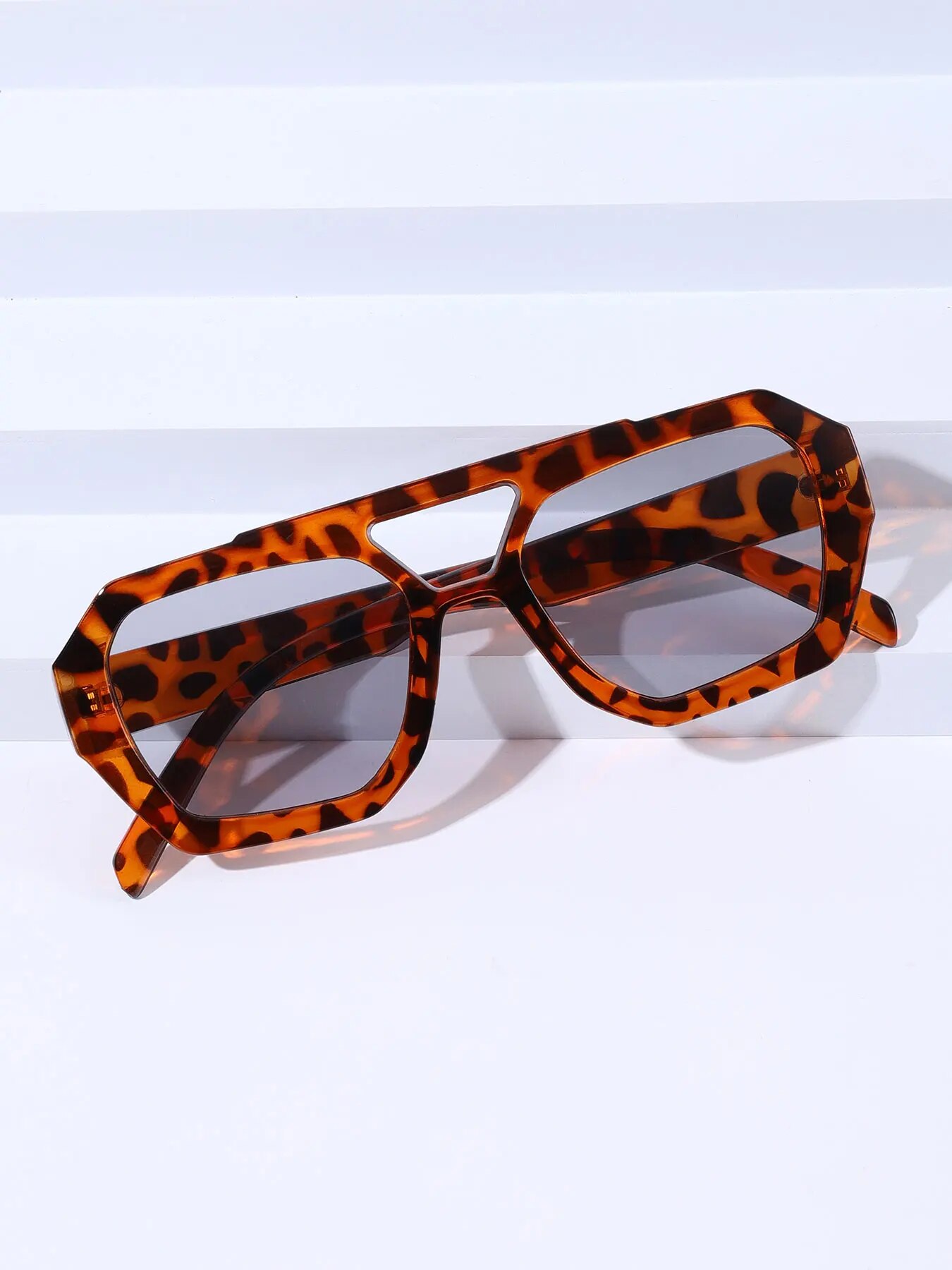 Kacamata Hitam Vintage Persegi - Vintage Fashion Glasses ulasan dan harga