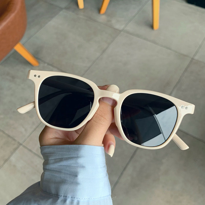 Kacamata Hitam Mewah Vintage B - Vintage Fashion Luxury ulasan dan harga