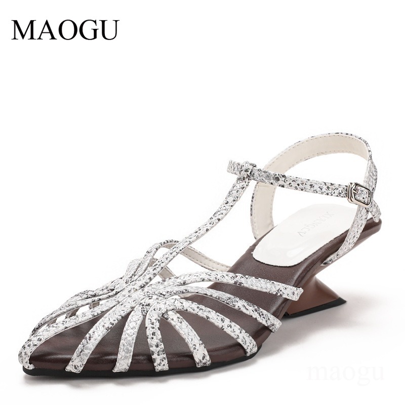 Sandal Gladiator Wanita Ukuran - Vintage Fashion Style Female ulasan dan harga